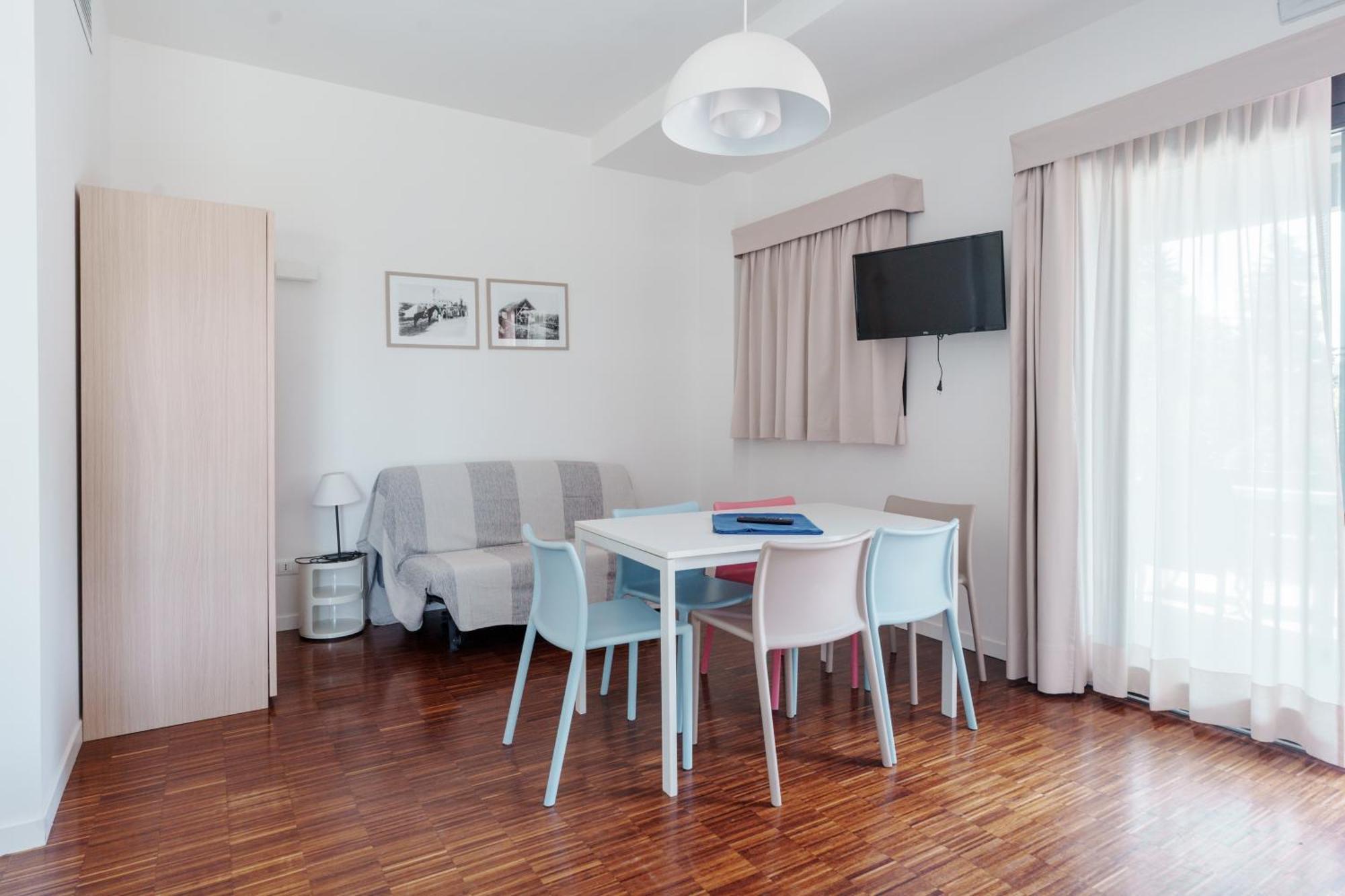 Aparthotel Residenze Di La' Dal Fiume *