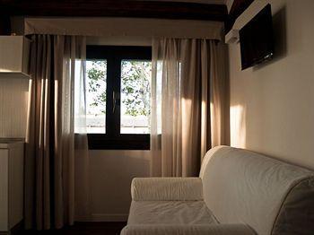 Aparthotel Residenze Di La' Dal Fiume *